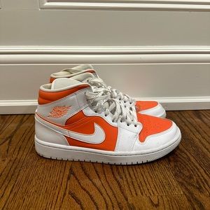 2021 Women’s Air Jordan 1 Mid CE in Bright Citrus